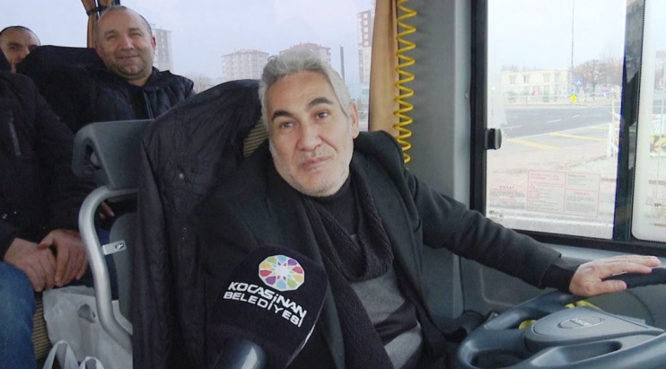BAŞKAN ÇOLAKBAYRAKDAR’A, 4 CADDEYİ BİRBİRİNE BAĞLAYAN ‘AKILLI KAVŞAK’ TEŞEKKÜRÜ