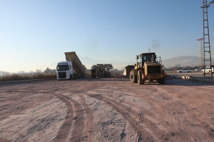 BAŞKAN ÇOLAKBAYRAKDAR, 2023 YILIN İLK MÜJDESİNİ VERDİ