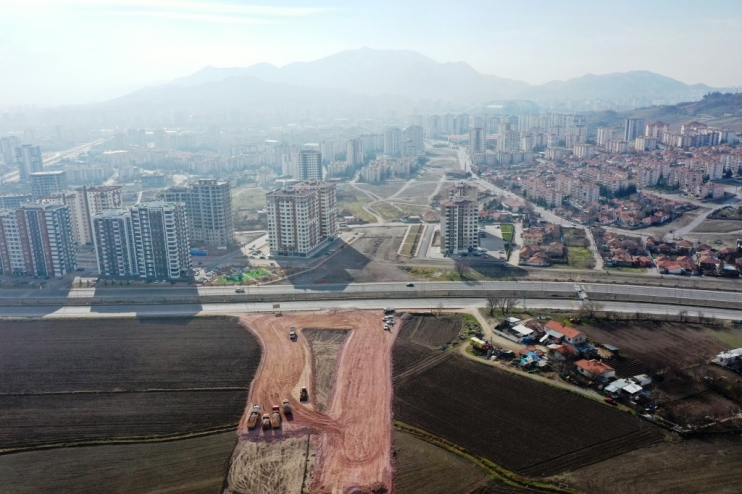 BAŞKAN ÇOLAKBAYRAKDAR; “KAYSERİ’MİZE, CAN DAMARI OLACAK YENİ BULVAR KAZANDIRIYORUZ”