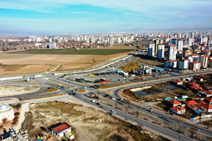 BAŞKAN ÇOLAKBAYRAKDAR; “KAYSERİ’MİZE, CAN DAMARI OLACAK YENİ BULVAR KAZANDIRIYORUZ”