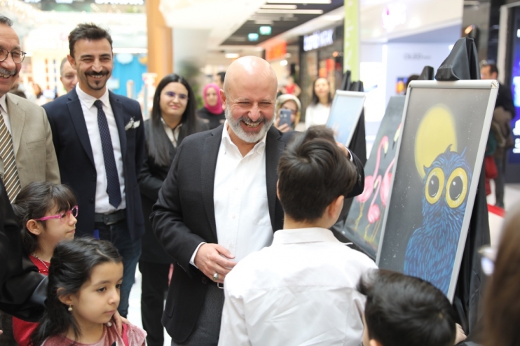 BAŞKAN ÇOLAKBAYRAKDAR; “ÇOCUKLARIMIZI, GELECEĞE HAZIRLIYORUZ”
