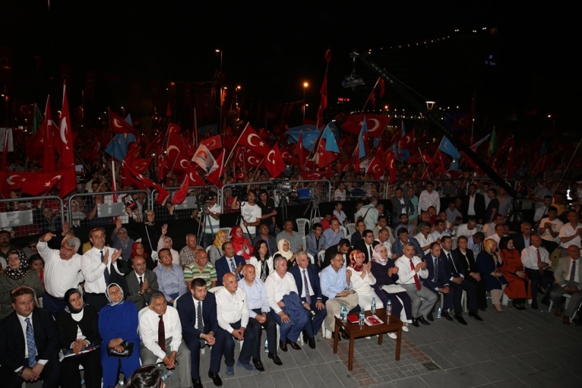 ÇOLAKBAYRAKDAR “MİLLETİN İMKÂNLARINI MİLLETİMİZE SUNDUK”