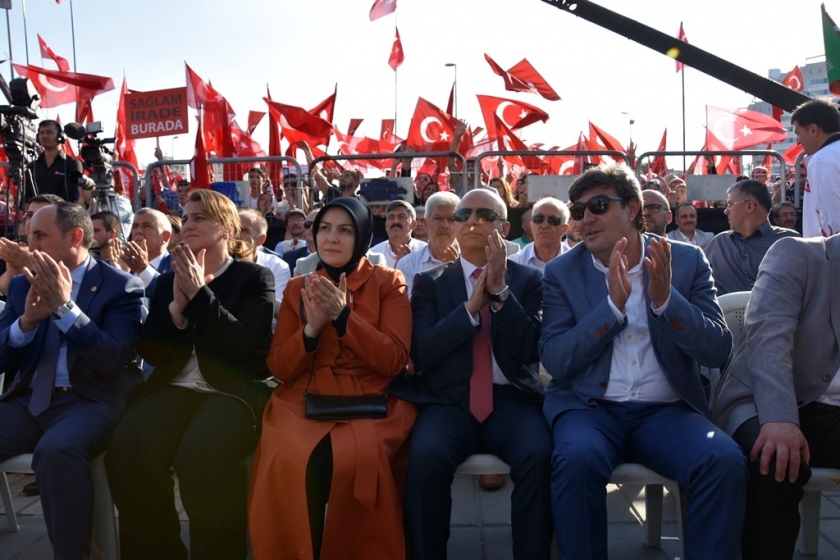 ÇOLAKBAYRAKDAR “MİLLETİN İMKÂNLARINI MİLLETİMİZE SUNDUK”