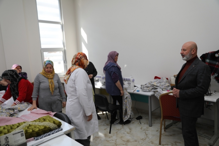 BAŞKAN ÇOLAKBAYRAKDAR; “İNSANA DEĞER KATAN YATIRIMLAR YAPIYORUZ”