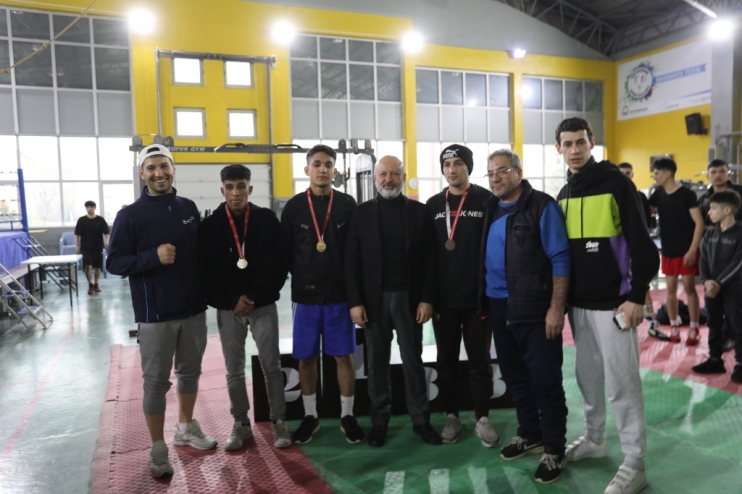 BAŞKAN ÇOLAKBAYRAKDAR; “ŞAMPİYON SPORCULAR YETİŞTİRİYORUZ”