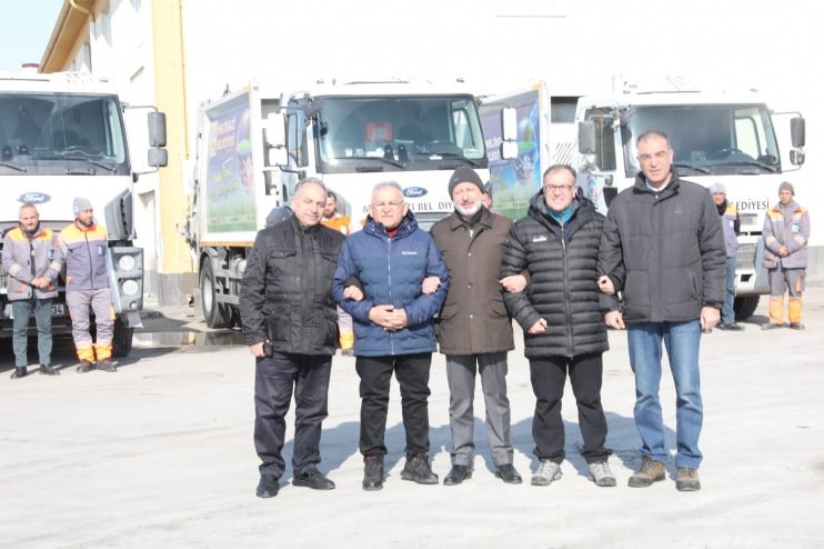 BAŞKAN ÇOLAKBAYRAKDAR, “BU GÜNLERİ HEP BİRLİKTE ATLATACAĞIZ”