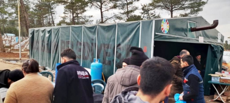 BAŞKAN ÇOLAKBAYRAKDAR; “YARALARIN EN HIZLI ŞEKİLDE SARILMASI İÇİN VAR GÜCÜMÜZLE ÇALIŞIYORUZ”