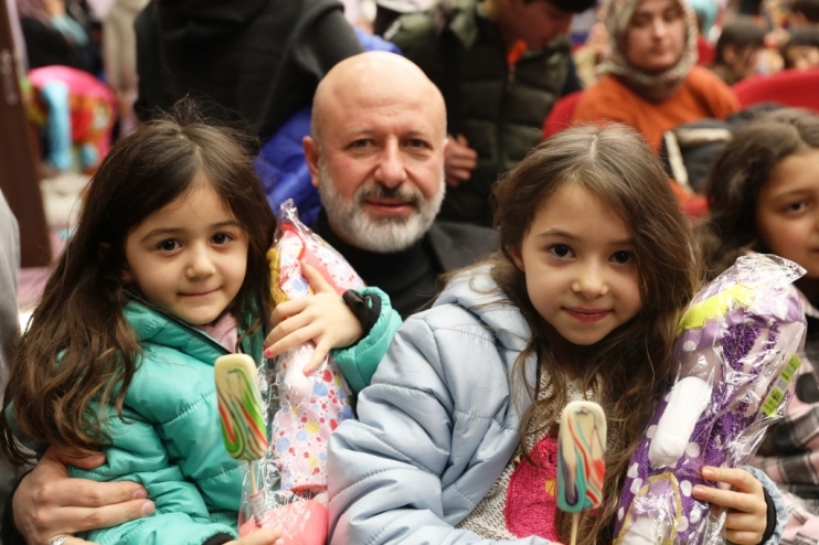 KOCASİNAN’DA DEPREMZEDE ÇOCUKLAR, SİNEMA KEYFİ YAŞADI