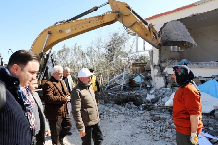BAŞKAN ÇOLAKBAYRAKDAR; “KARDEŞ BELEDİYE TÜRKOĞLU İÇİN TÜM İMKANLARIMIZI SEFER ETTİK”