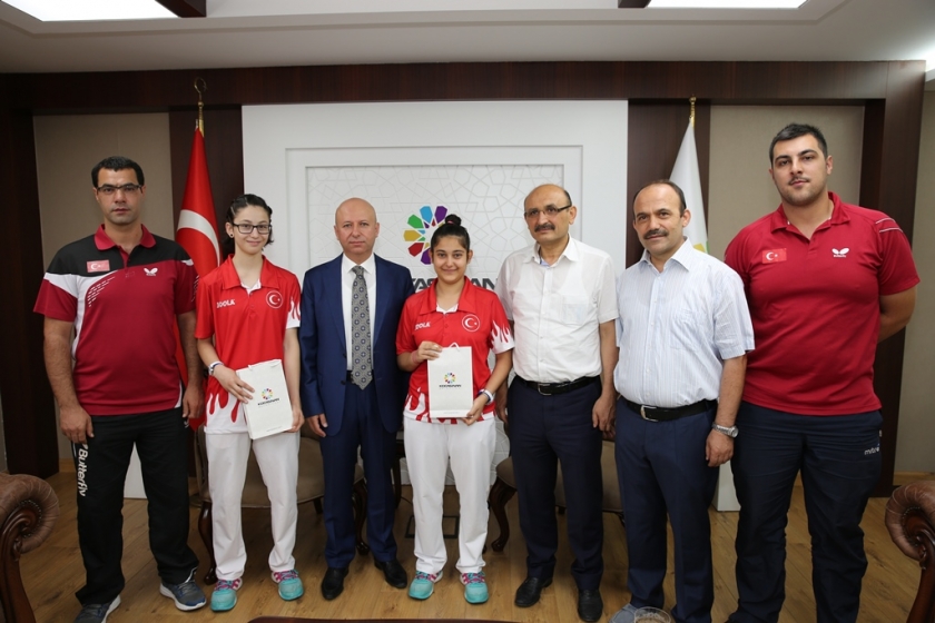 İLKLERİN BELEDİYESİ KOCASİNAN’DA MADALYA GURURU
