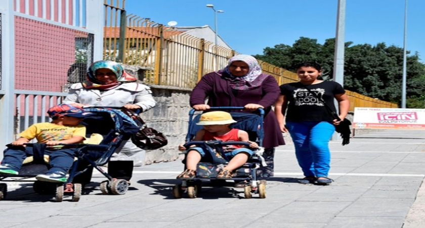 BAŞKAN ÇOLAKBAYRAKDAR, “MAHALLELER YENİ HALİYLE DAHA MODERN OLACAK”