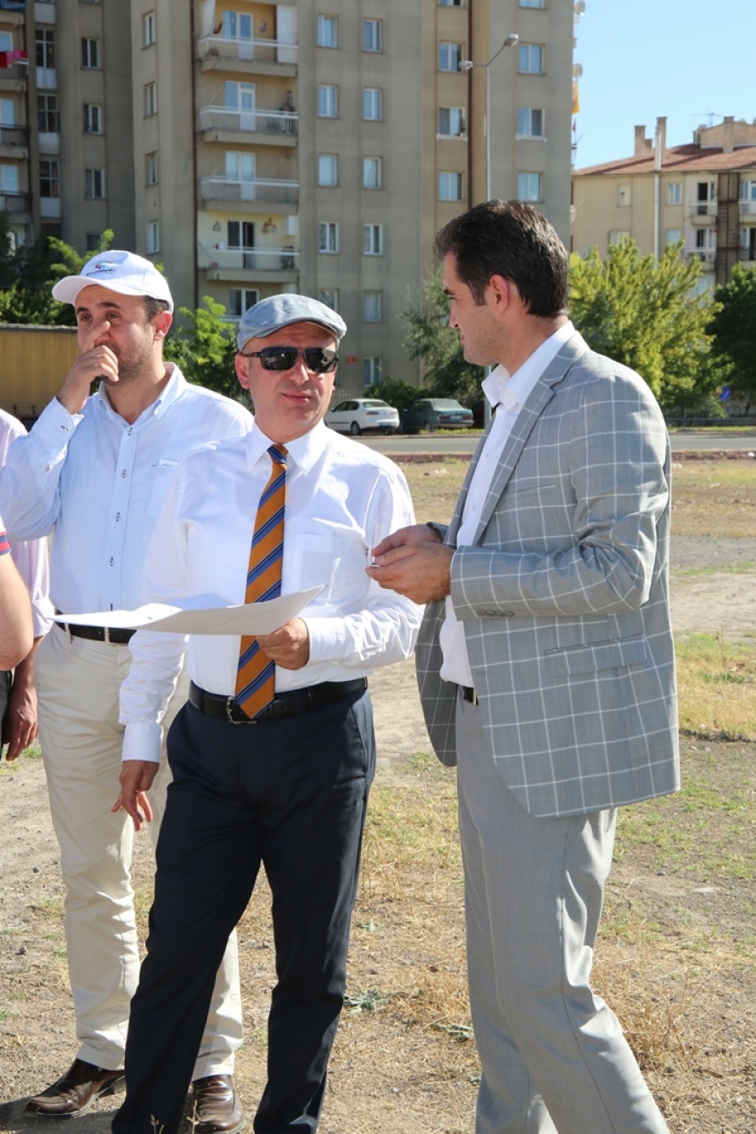 BAŞKAN ÇOLAKBAYRAKDAR, “MAHALLELER YENİ HALİYLE DAHA MODERN OLACAK”