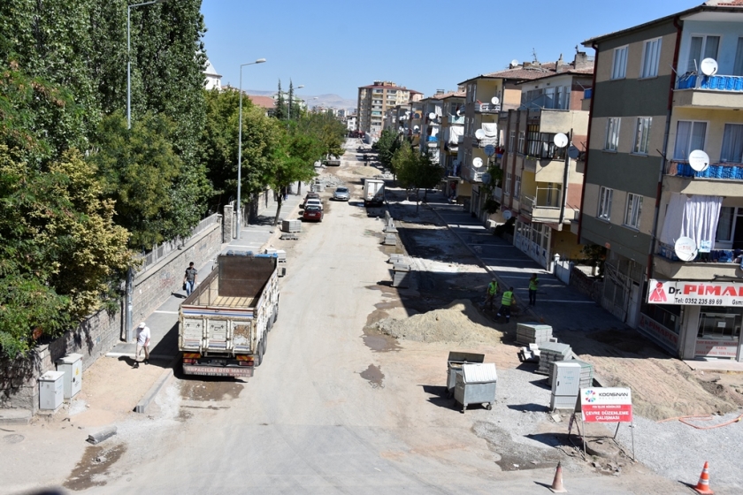 BAŞKAN ÇOLAKBAYRAKDAR, “MAHALLELER YENİ HALİYLE DAHA MODERN OLACAK”