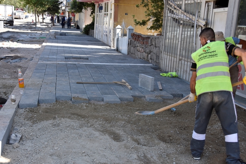 BAŞKAN ÇOLAKBAYRAKDAR, “MAHALLELER YENİ HALİYLE DAHA MODERN OLACAK”