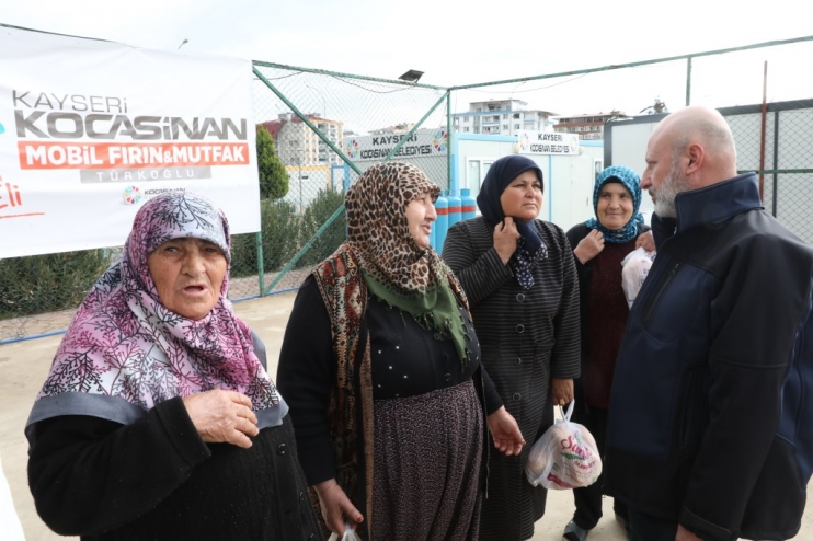 BAŞKAN ÇOLAKBAYRAKDAR’A MOBİL FIRIN TEŞEKKÜRÜ