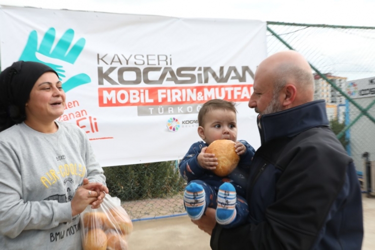 BAŞKAN ÇOLAKBAYRAKDAR’A MOBİL FIRIN TEŞEKKÜRÜ