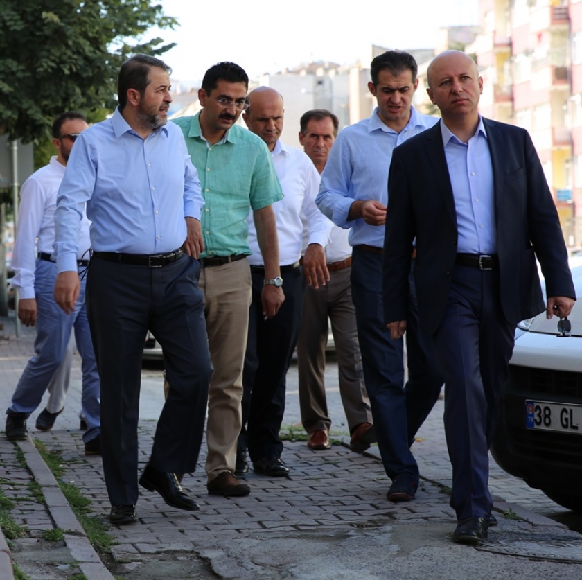 ÇOLAKBAYRAKDAR, “FEVZİ ÇAKMAK MAHALLESİ YENİLENİYOR”