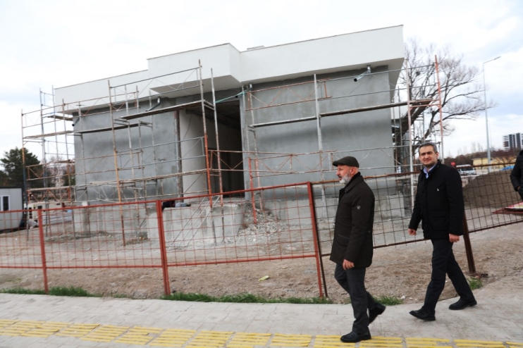 BAŞKAN ÇOLAKBAYRAKDAR; “ORUÇREİS’E DE AİLE SAĞLIK MERKEZİ KAZANDIRIYORUZ”