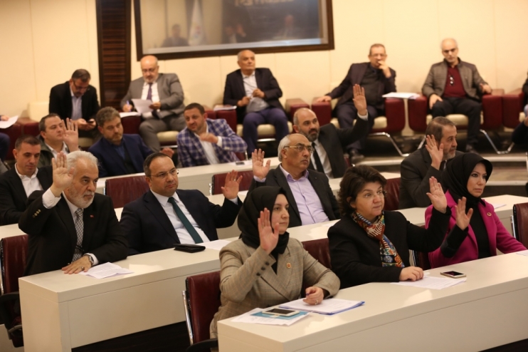 BAŞKAN ÇOLAKBAYRAKDAR; “HEMŞEHRİLERİMİZİN HER ALANDA MUTLU OLABİLECEĞİ BİR ŞEHİR İNŞA EDİYORUZ”