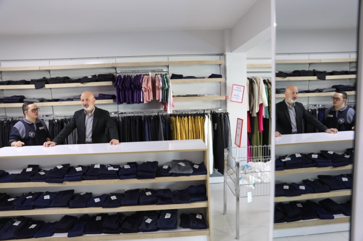 BAŞKAN ÇOLAKBAYRAKDAR; “UZATMADIK EL, DOKUNMADIK GÖNÜL KALMAYACAK”