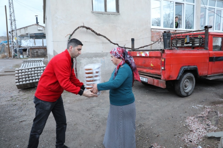 KOCASİNAN, RAMAZAN AYI’NDA ON BİNLERCE VATANDAŞIN GÖNLÜNE DOKUNDU