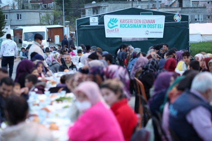KOCASİNAN, RAMAZAN AYI’NDA ON BİNLERCE VATANDAŞIN GÖNLÜNE DOKUNDU