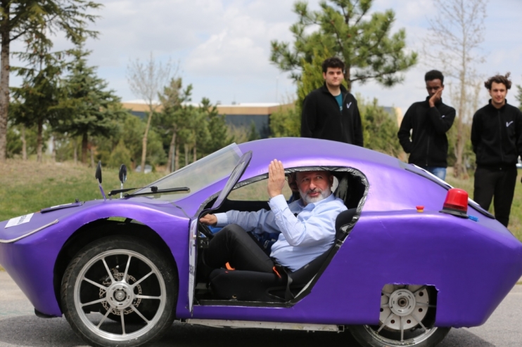 BAŞKAN ÇOLAKBAYRAKDAR’DAN TEKNOFEST İÇİN GENÇLERE TAM DESTEK