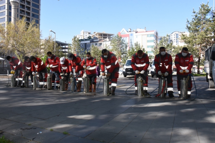 KOCASİNAN BELEDİYESİ’NDEN HUZURLU BİR YAZ İÇİN HAŞERE İLE MÜCADELE