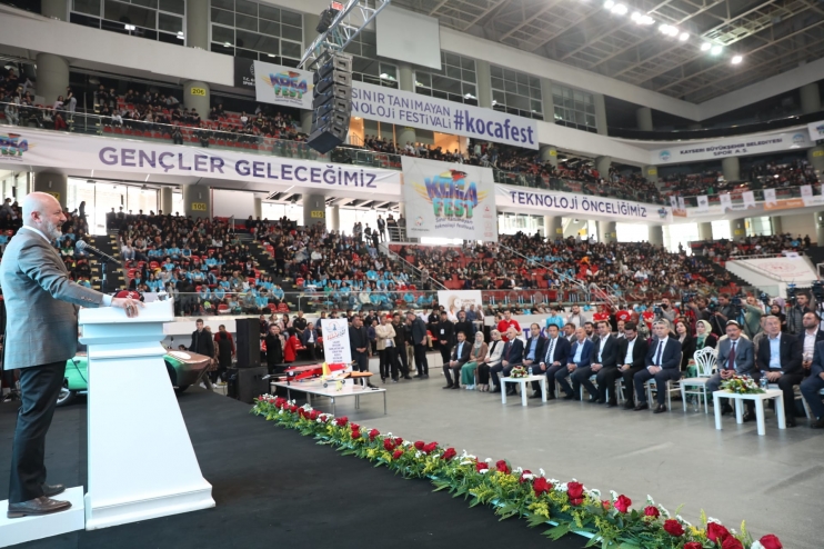 BAŞKAN ÇOLAKBAYRAKDAR; “GENÇLERİMİZLE TÜRKİYE YÜZYIL’INA BÜYÜK KATKI SAĞLAYACAĞIZ