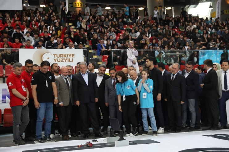 BAŞKAN ÇOLAKBAYRAKDAR; “GENÇLERİMİZLE TÜRKİYE YÜZYIL’INA BÜYÜK KATKI SAĞLAYACAĞIZ
