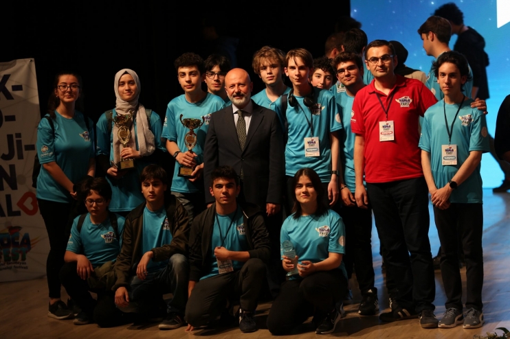 BAŞKAN ÇOLAKBAYRAKDAR; “ANADOLU’DA ‘DİJİTAL BİR FİDAN’ DİKTİK. GAYRETLE BÜYÜYECEK”