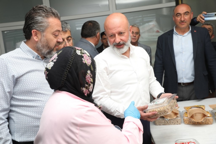 BAŞKAN ÇOLAKBAYRAKDAR; “KADIN KOOPERATİFİ,  KIRSAL KALKINMADA BİR MODEL OLACAK”