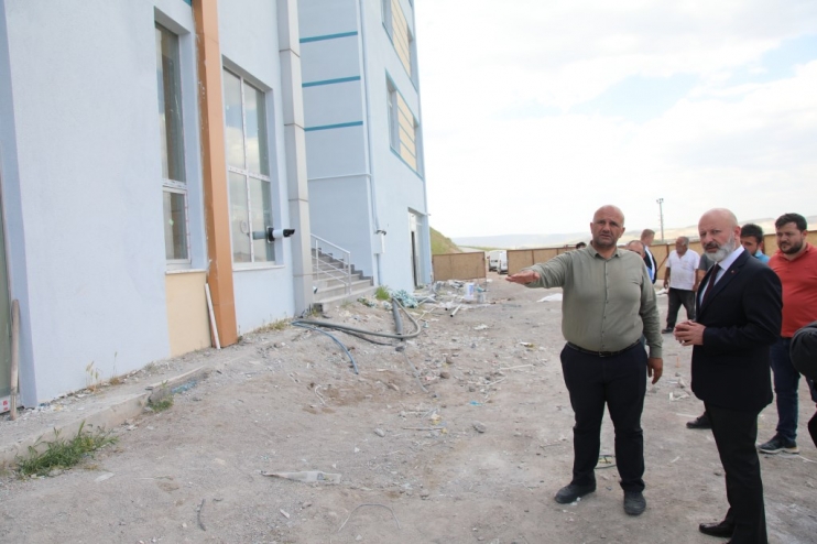 BAŞKAN ÇOLAKBAYRAKDAR; “SOSYAL TESİSLERLE VATANDAŞLARIMIZIN HAYATLARINA DOKUNUYORUZ”