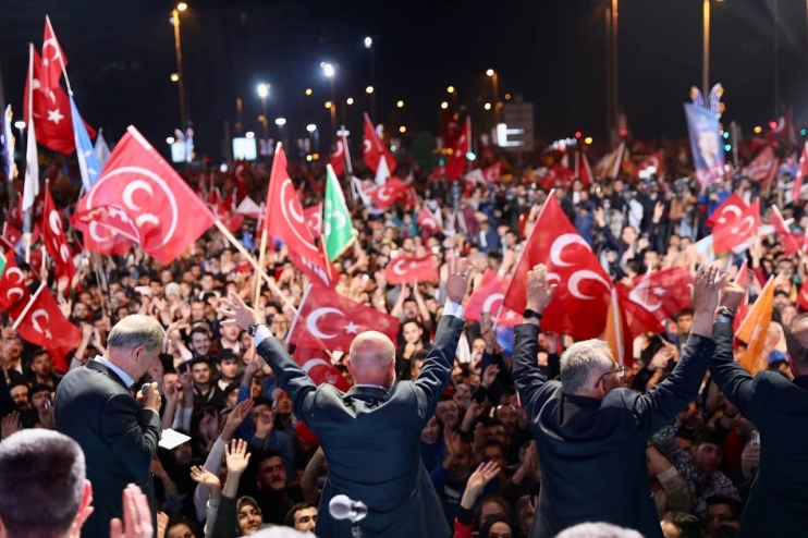 BAŞKAN ÇOLAKBAYRAKDAR; “KAZANAN MİLLİ İRADENİN ÜSTÜNLÜĞÜ OLDU”
