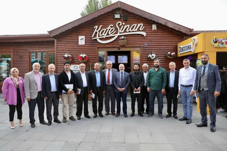 BAŞKAN ÇOLAKBAYRAKDAR; “BELEDİYE OLARAK KENDİMİZLE YARIŞIYORUZ”
