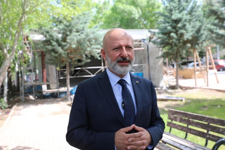 BAŞKAN ÇOLAKBAYRAKDAR; “KOCASİNAN’IN SOSYAL HAYATINA CANLILIK KATIYORUZ”