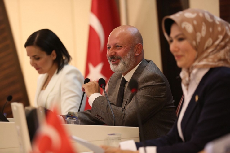 BAŞKAN ÇOLAKBAYRAKDAR’DAN ÇİFTÇİLERE HUBUBAT ELEME VE PAKETLEME TESİSİ MÜJDESİ