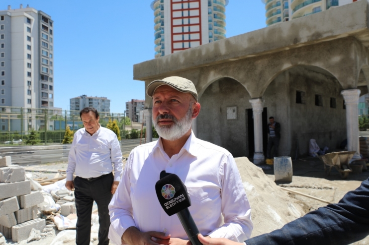 KOCASİNAN’A 3 ADET SELÇUKLU MİMARİSİ TARZINDA MODERN KEMERLİ ŞADIRVAN