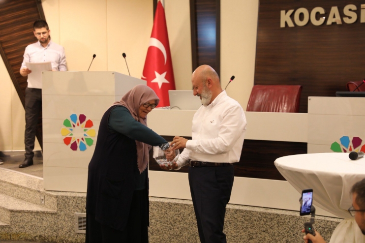 BAŞKAN ÇOLAKBAYRAKDAR; “KOCASİNAN’IN KENTSEL DÖNÜŞÜM PROJELERİ MUTLULUĞA DÖNÜŞÜYOR”