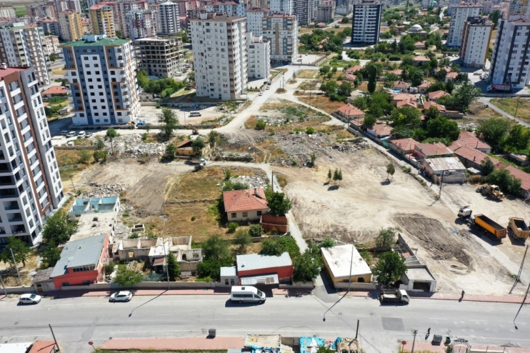 BAŞKAN ÇOLAKBAYRAKDAR’DAN HOCA AHMET YESEVİ’YE 5 MÜJDE