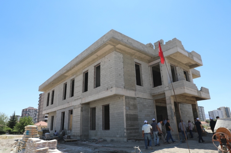 BAŞKAN ÇOLAKBAYRAKDAR; “DEV SAĞLIK YATIRIMLARINI HAYATA GEÇİRİYORUZ”