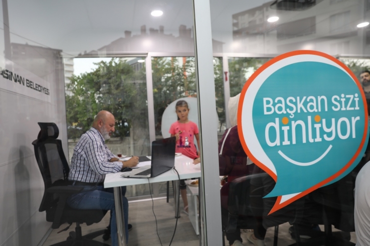BAŞKAN ÇOLAKBAYRAKDAR; “HER ZAMAN OLDUĞU GİBİ VATANDAŞLARIMIZLA İÇ İÇEYİZ”