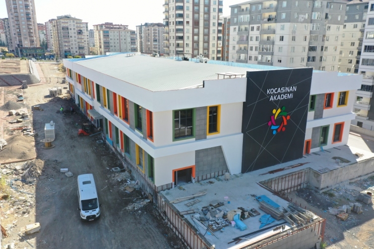 BAŞKAN ÇOLAKBAYRAKDAR, “KAYSERİ’NİN EN BÜYÜK TESİSİ, HER ALANDA HİZMET VERECEK”