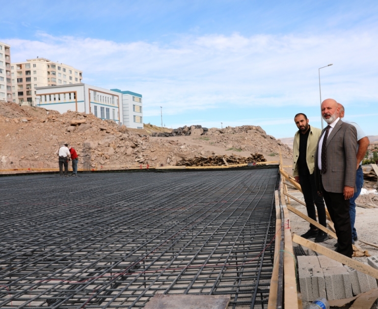 BAŞKAN ÇOLAKBAYRAKDAR, “ENGELLİ ÇOCUKLAR İÇİN GÜZEL BİR EĞİTİM YUVASI DAHA KAZANDIRIYORUZ”