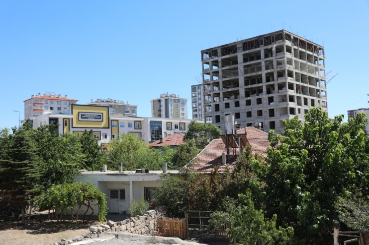 BAŞKAN ÇOLAKBAYRAKDAR, “TÜRKİYE’DE KENDİ İMKÂNLARIYLA DÖNÜŞÜM YAPAN TEK BELEDİYEYİZ”