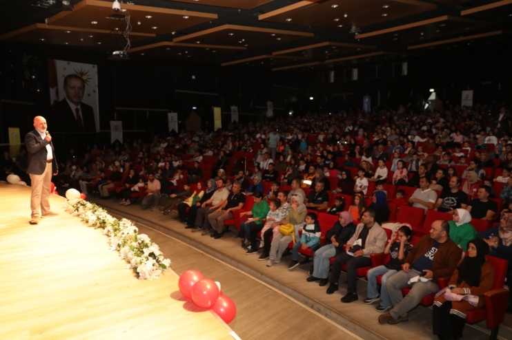 BAŞKAN ÇOLAKBAYRAKDAR, “DEĞERLERİMİZE BAĞLI NESİLLERİN YETİŞMESİNE KATKI SAĞLIYORUZ”