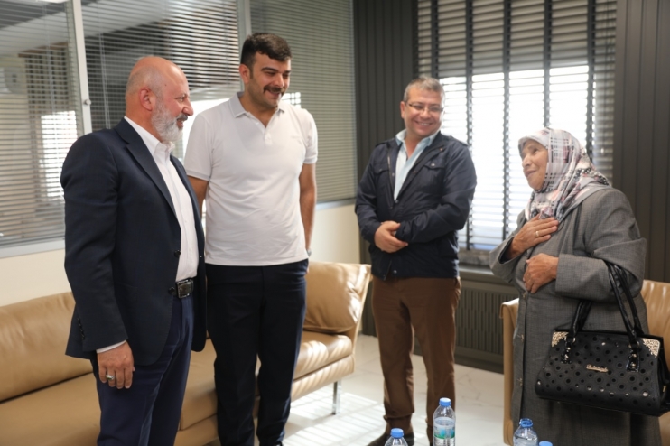 GECEKONDUDA OTURAN KOCASİNAN ÇINARLARI, DÖNÜŞÜMLE BU KIŞ SICACIK EVLERİNDE OTURACAK