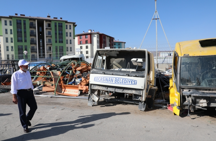 BAŞKAN ÇOLAKBAYRAKDAR, “ATÖLYEMİZ, SANAYİ SİTESİ GİBİ ÇALIŞIYOR”