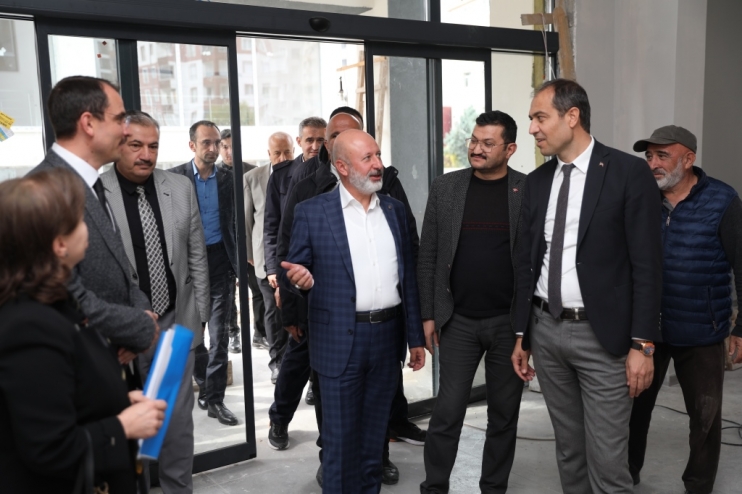 BAŞKAN ÇOLAKBAYRAKDAR, “HER ALANDA OLDUĞU GİBİ SAĞLIK ALANINDA DA DÖNÜŞÜMÜ DEVAM ETTİRİYORUZ”