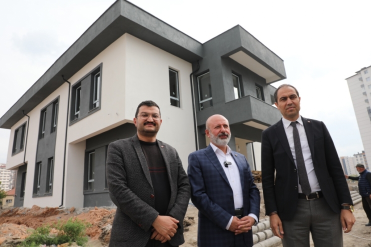 BAŞKAN ÇOLAKBAYRAKDAR, “HER ALANDA OLDUĞU GİBİ SAĞLIK ALANINDA DA DÖNÜŞÜMÜ DEVAM ETTİRİYORUZ”